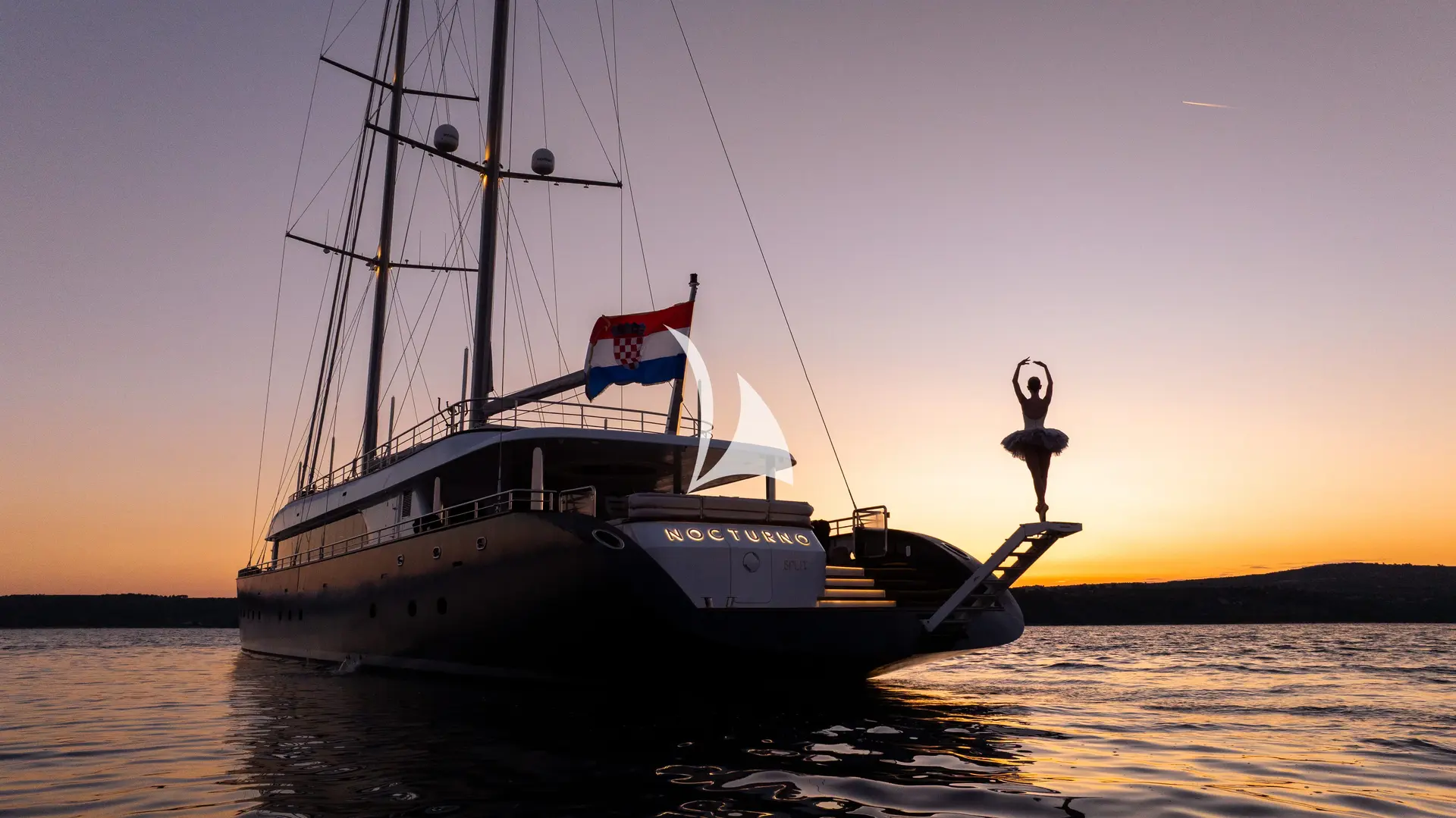 NOCTURNO Charter Yacht