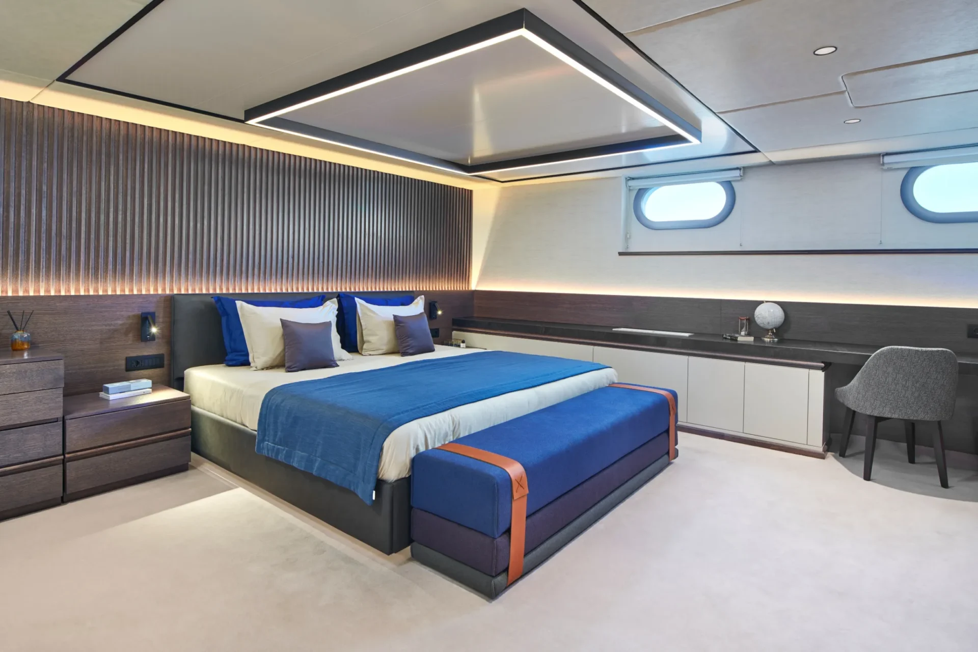 ANIMA MARIS Charter Yacht