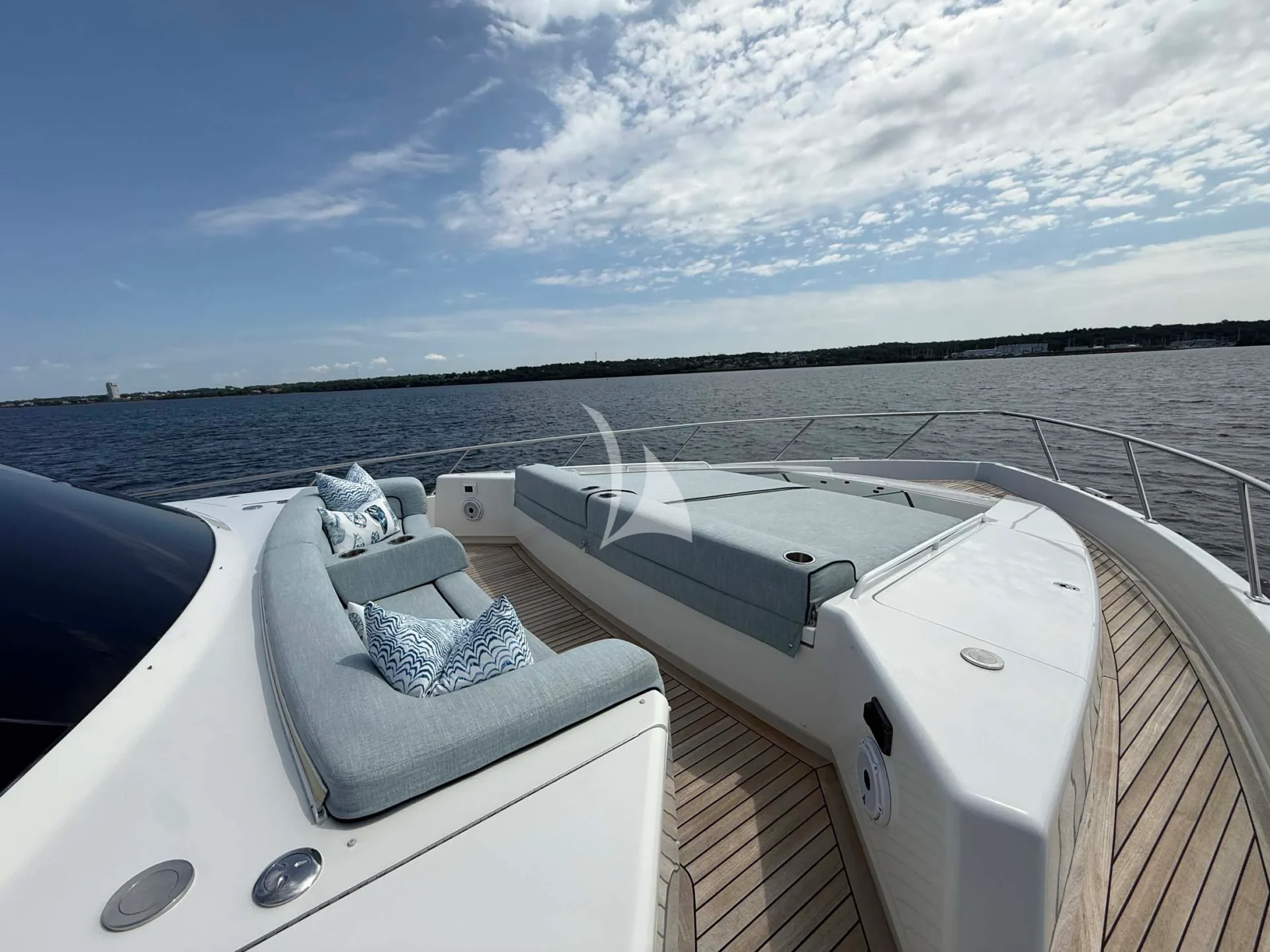 SOUTHERN SKY Charter Yacht