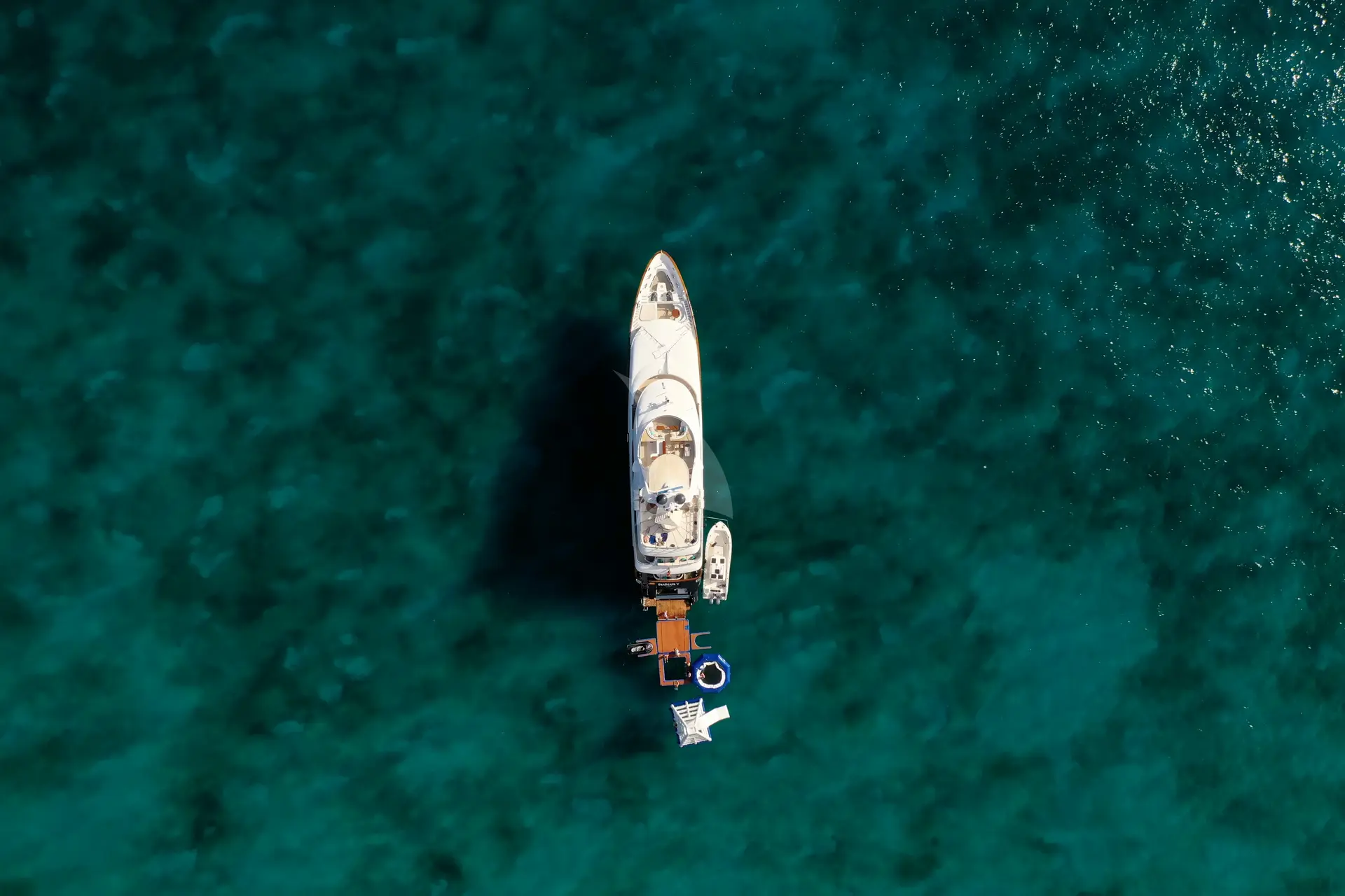 SEASCAPE V Charter Yacht