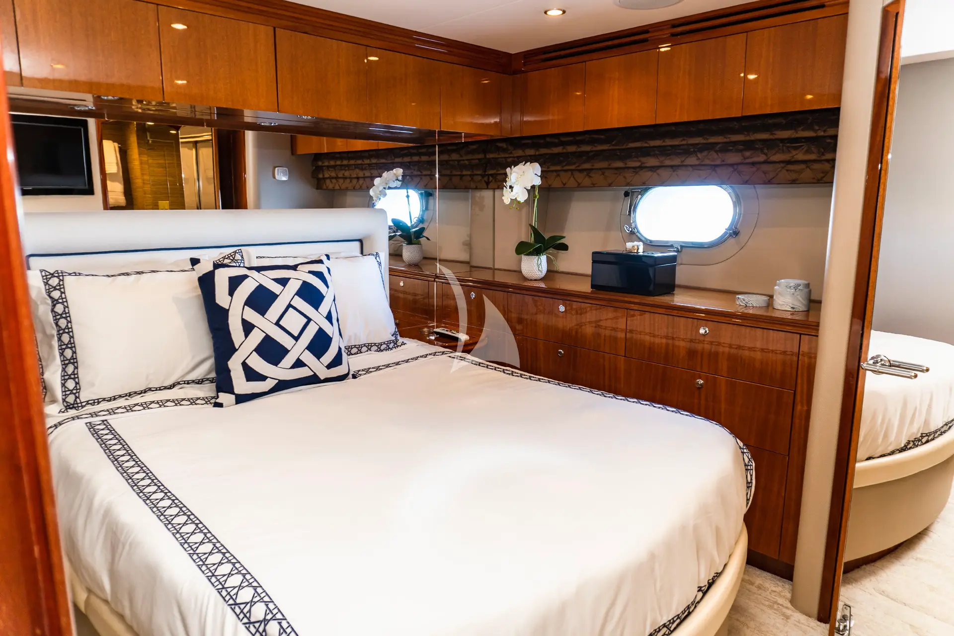 GAIL FORCE II Charter Yacht