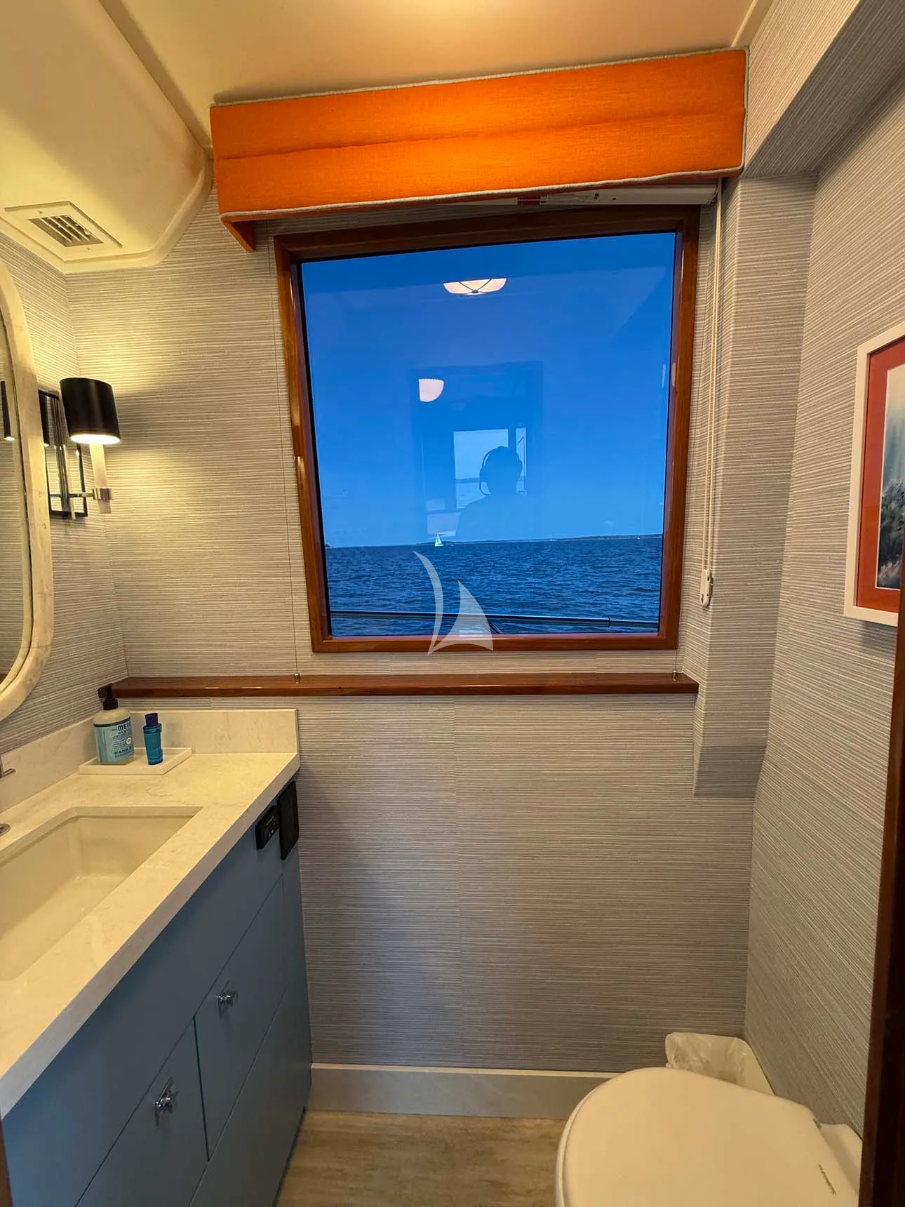 SOUTHERN SKY Charter Yacht