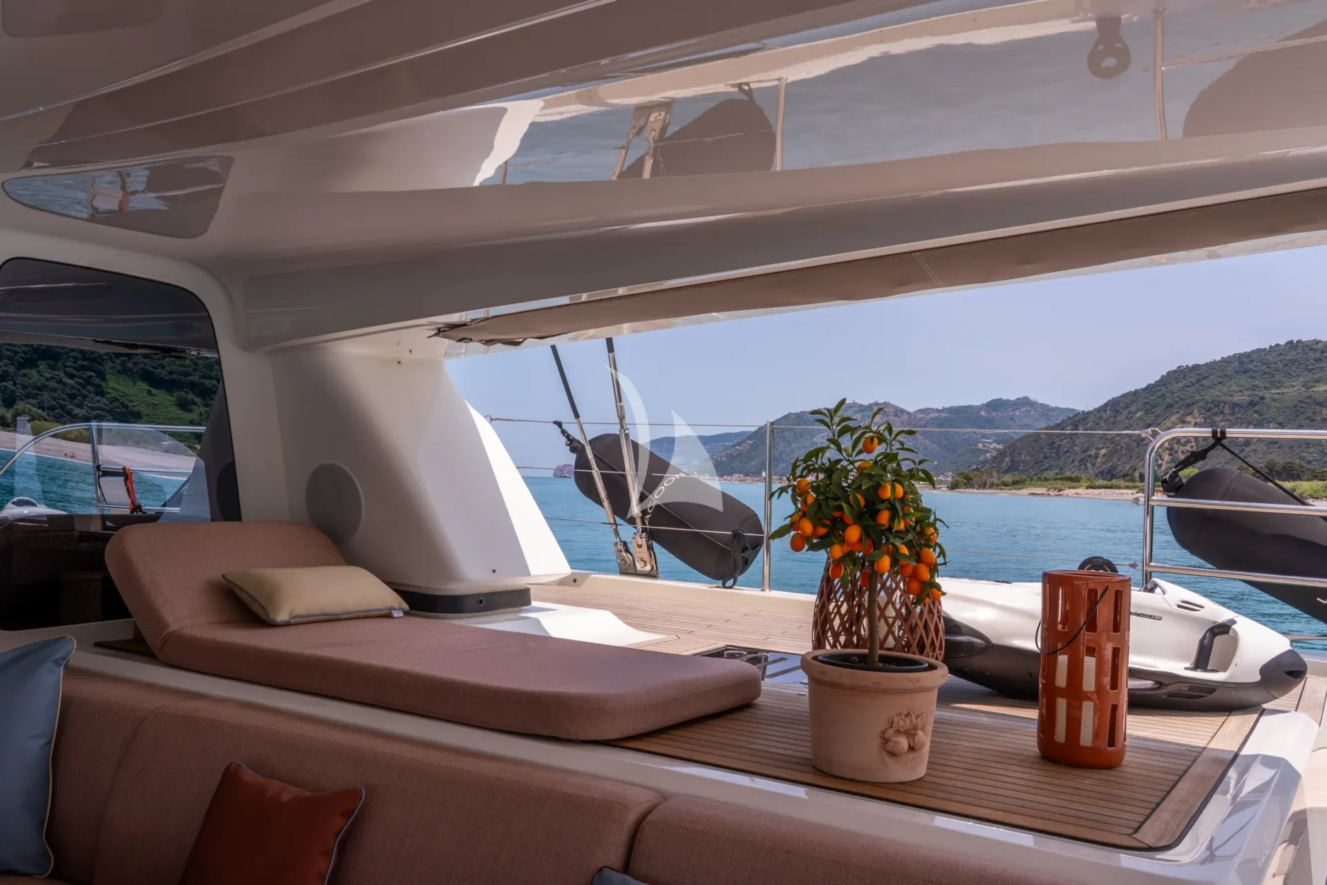 Gloria Charter Yacht