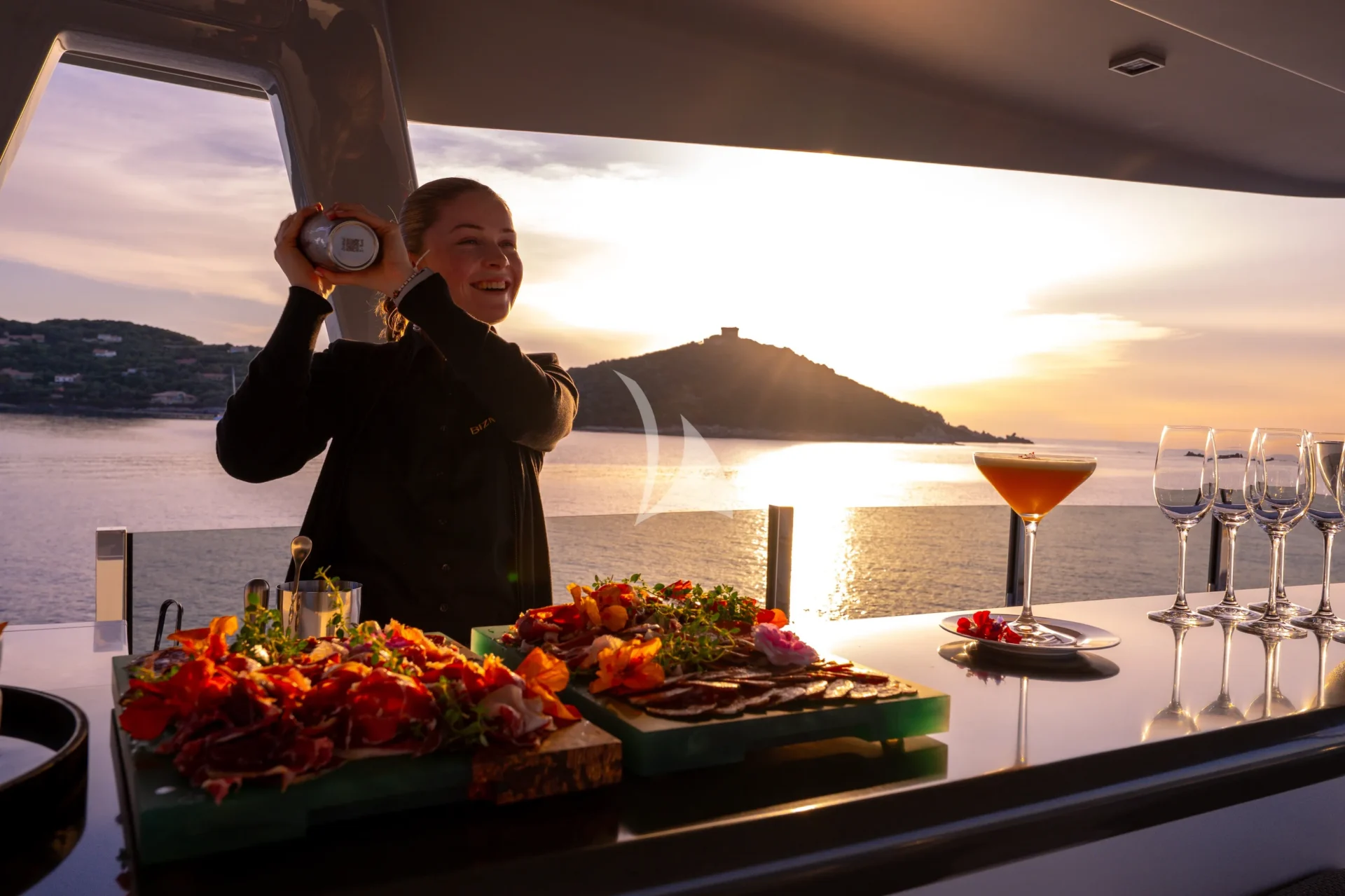 BIZMAN Charter Yacht