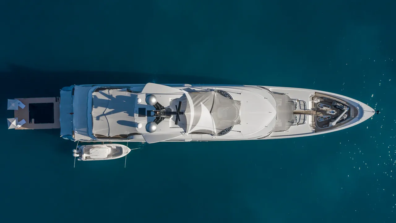 SCOTT FREE Charter Yacht