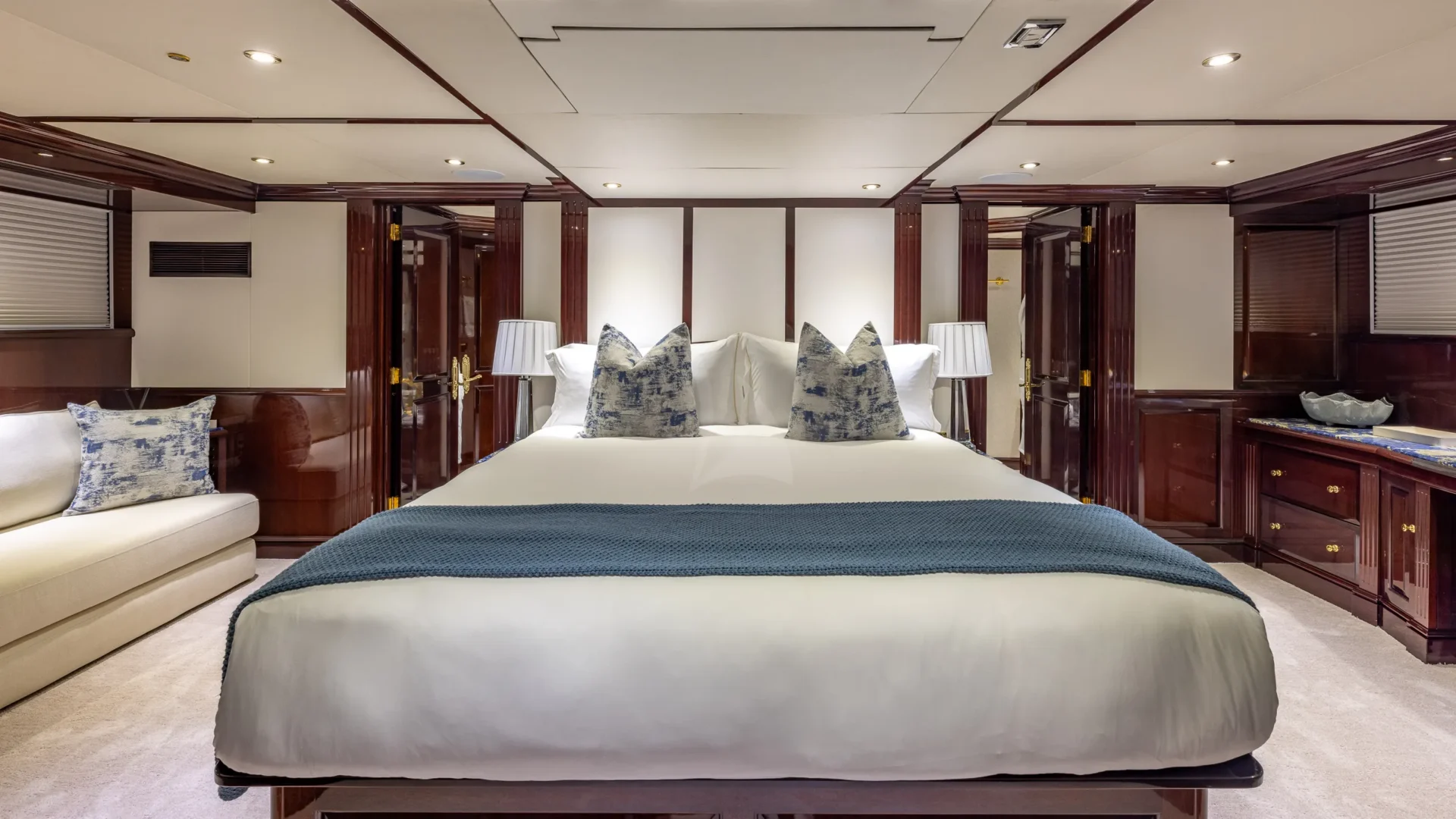 KEFI Charter Yacht