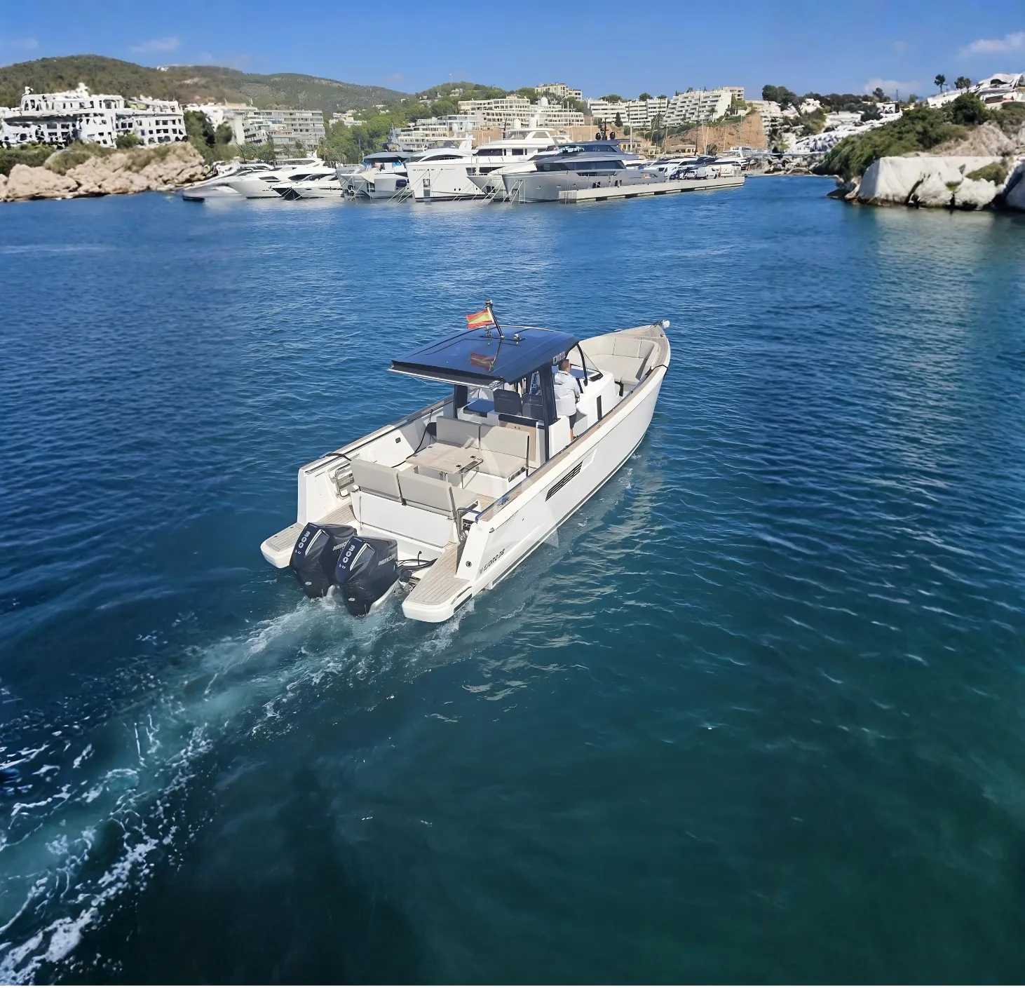 PREMURA Charter Yacht