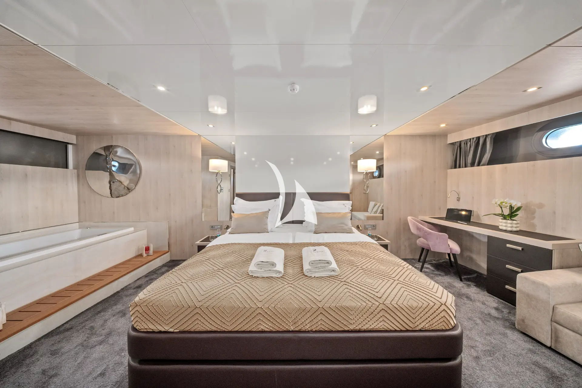 DALMATINO Charter Yacht