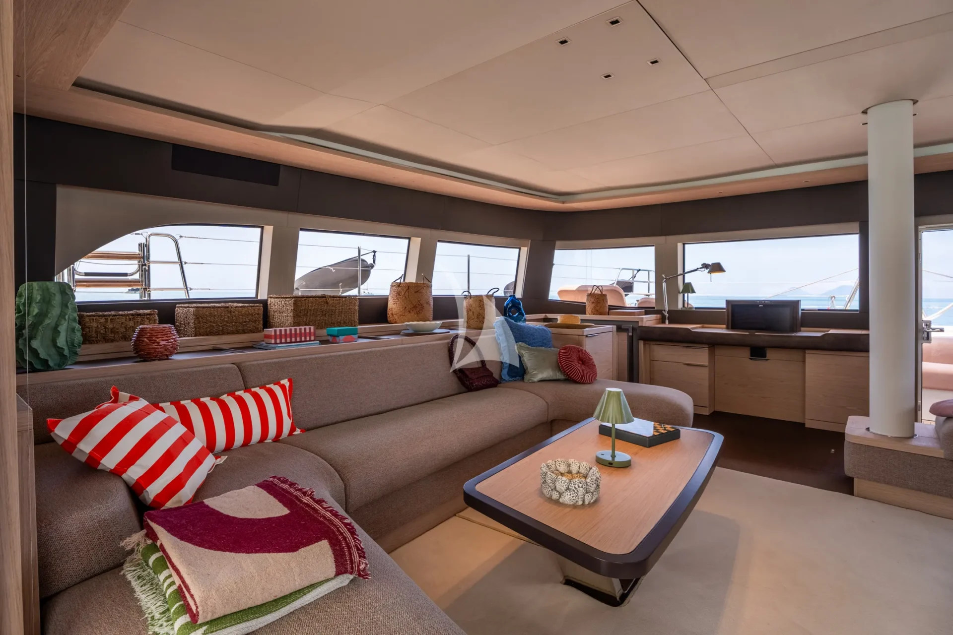 Gloria Charter Yacht