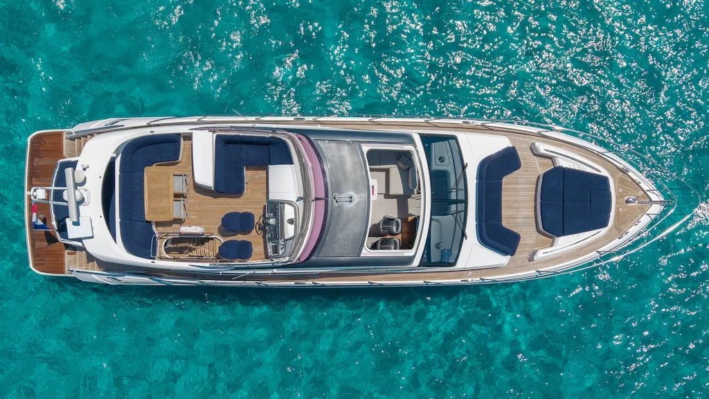 LIDA Charter Yacht