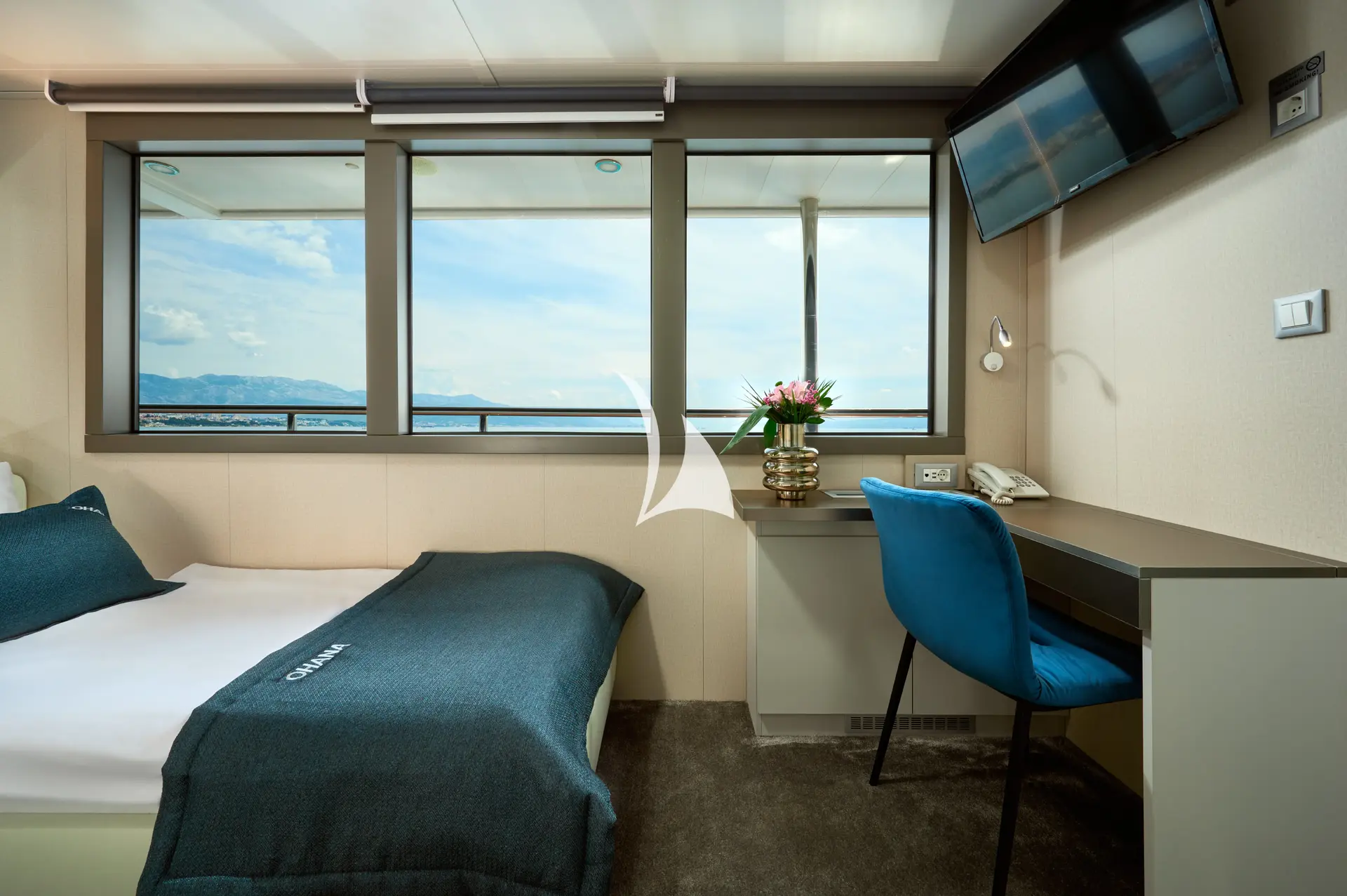 OHANA Charter Yacht