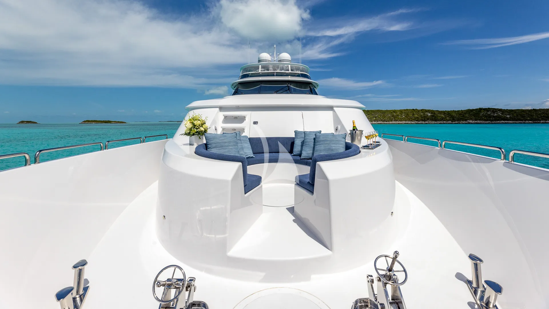 NO SHORTCUTS Charter Yacht