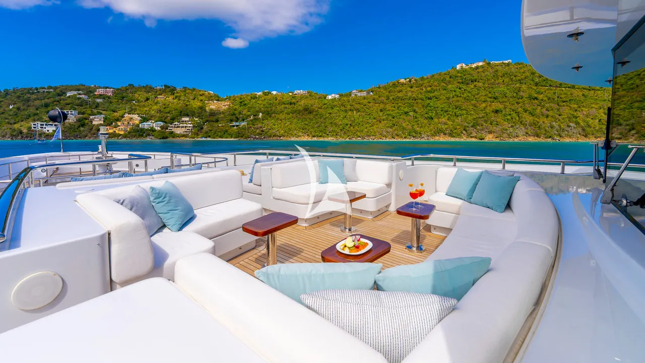 SCOTT FREE Charter Yacht