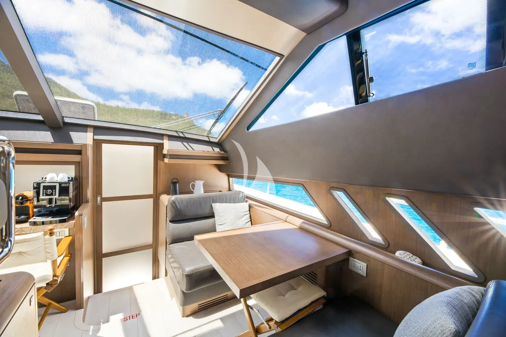 LEON Charter Yacht