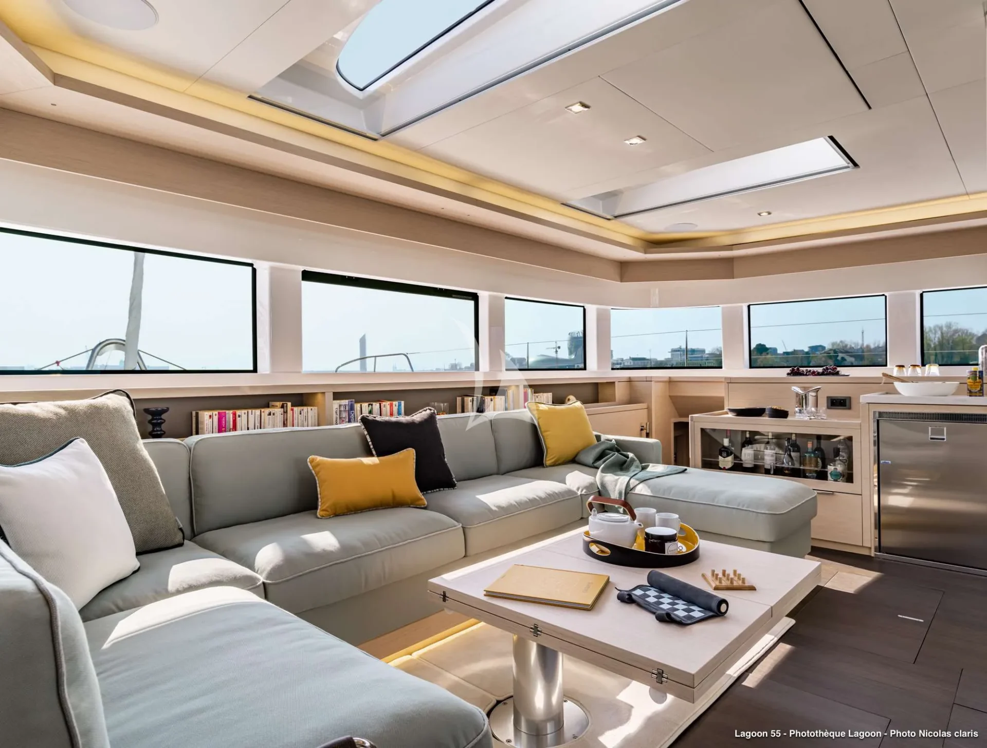 ETERNA Charter Yacht