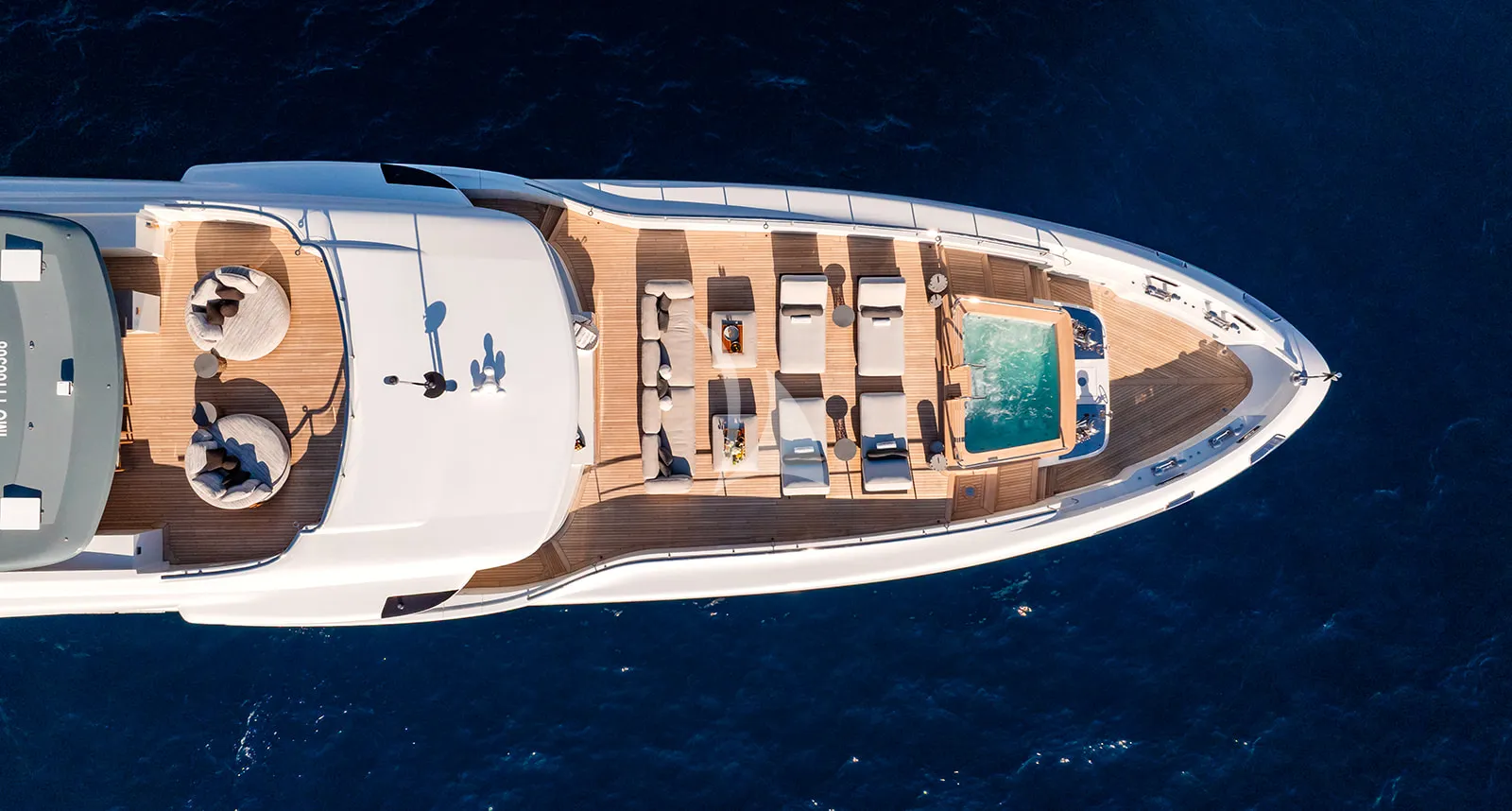 PAPER MOON Charter Yacht