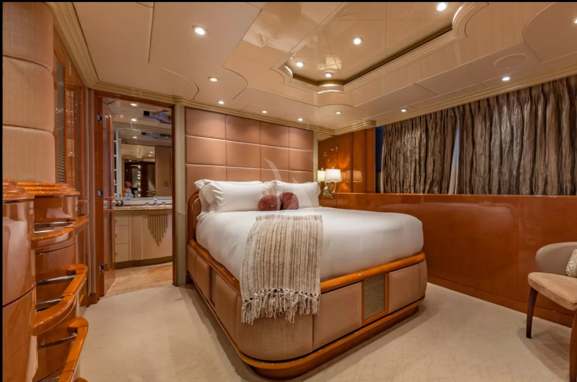 I LOVE THIS BOAT Charter Yacht