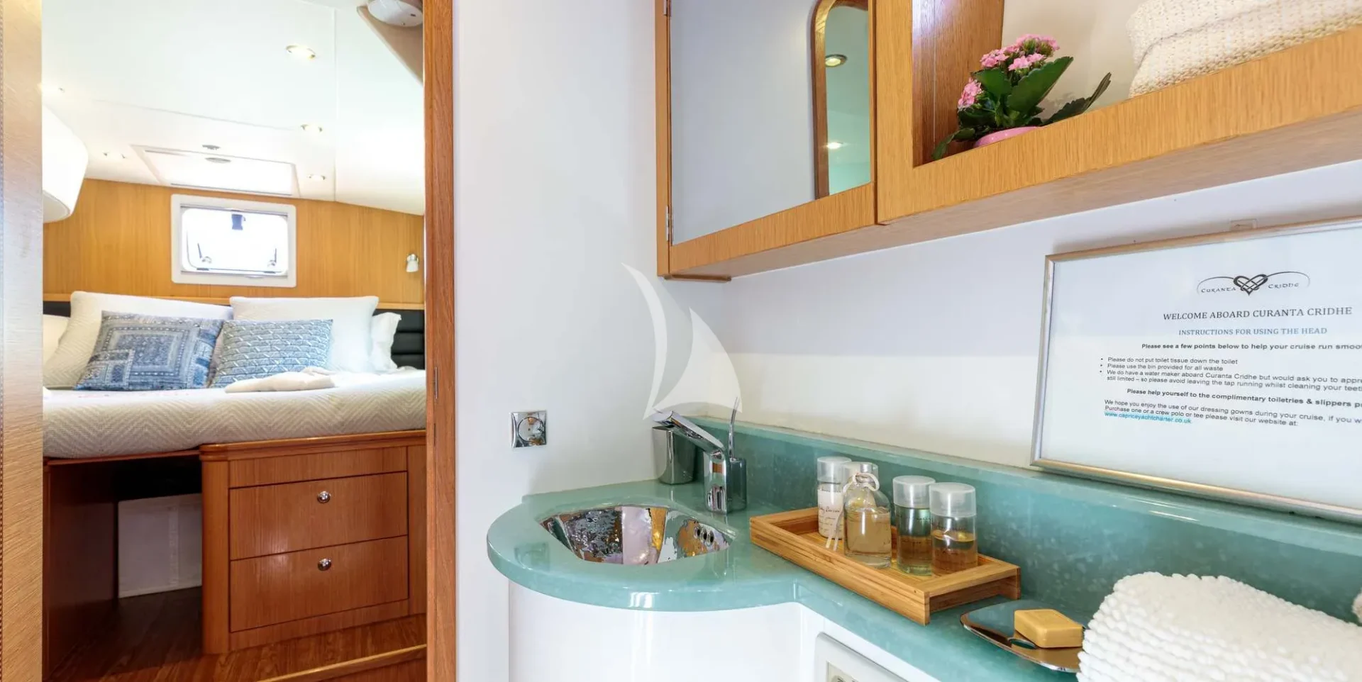 CURANTA CRIDHE Charter Yacht