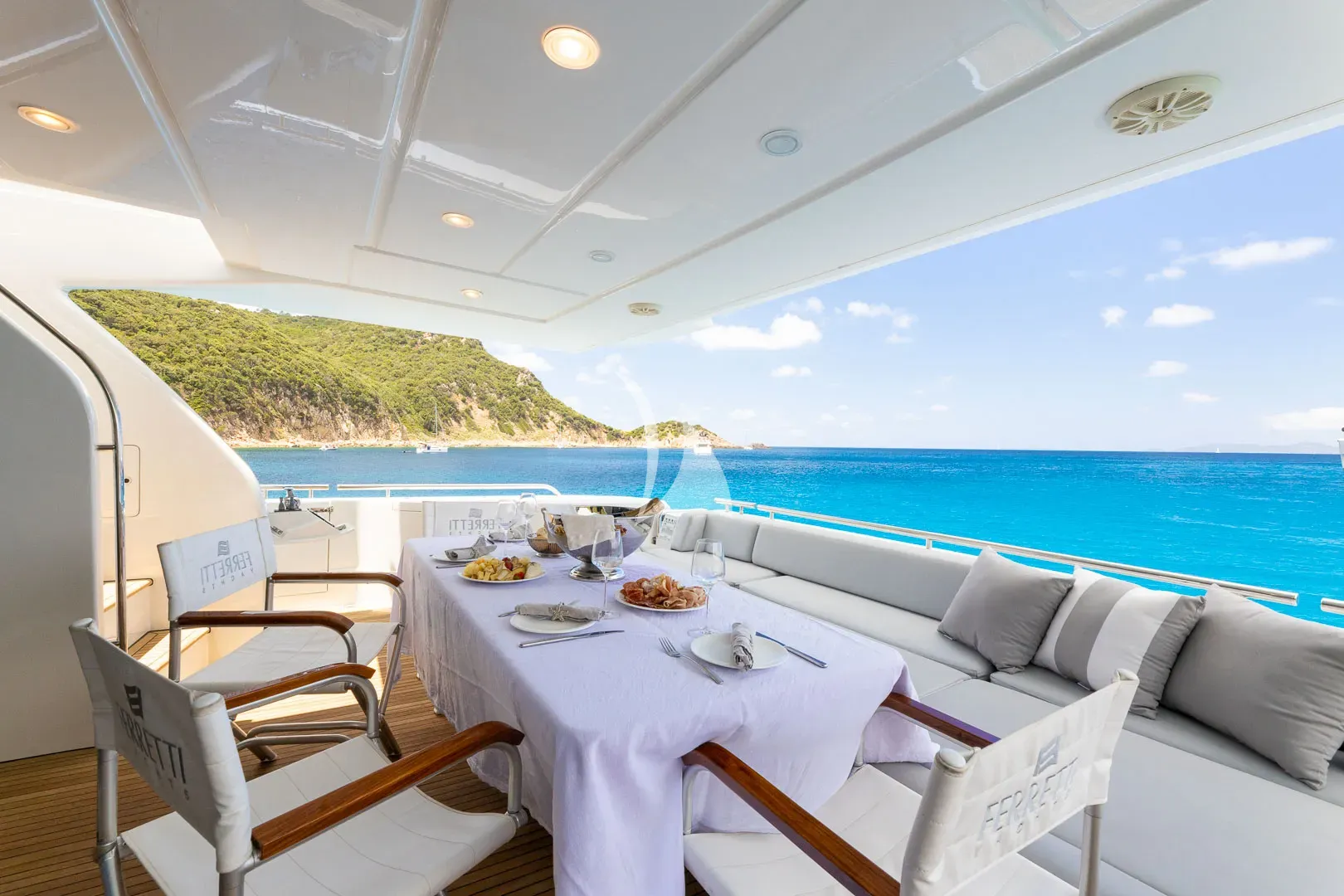 LEON Charter Yacht