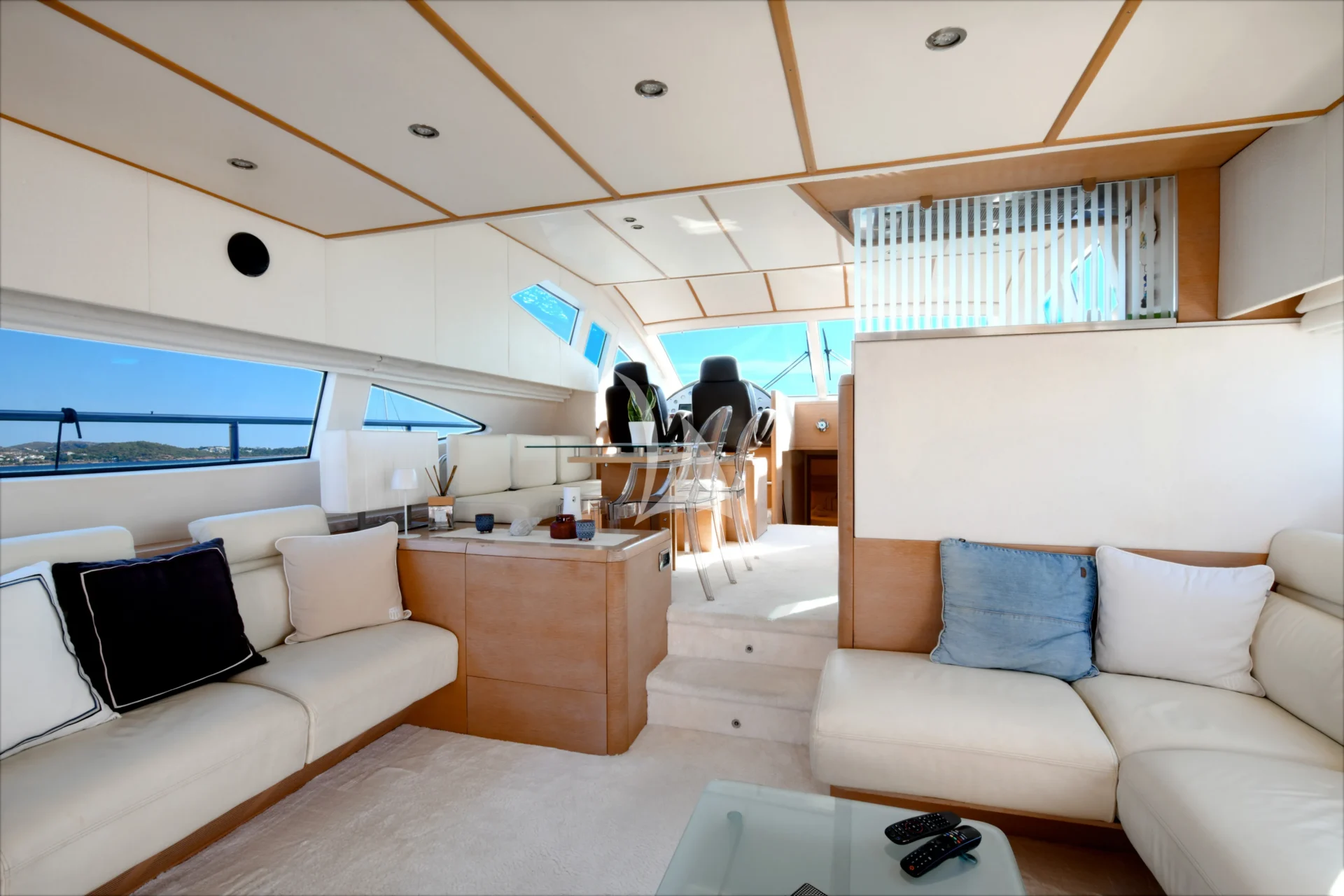 BLUEWAVE Charter Yacht