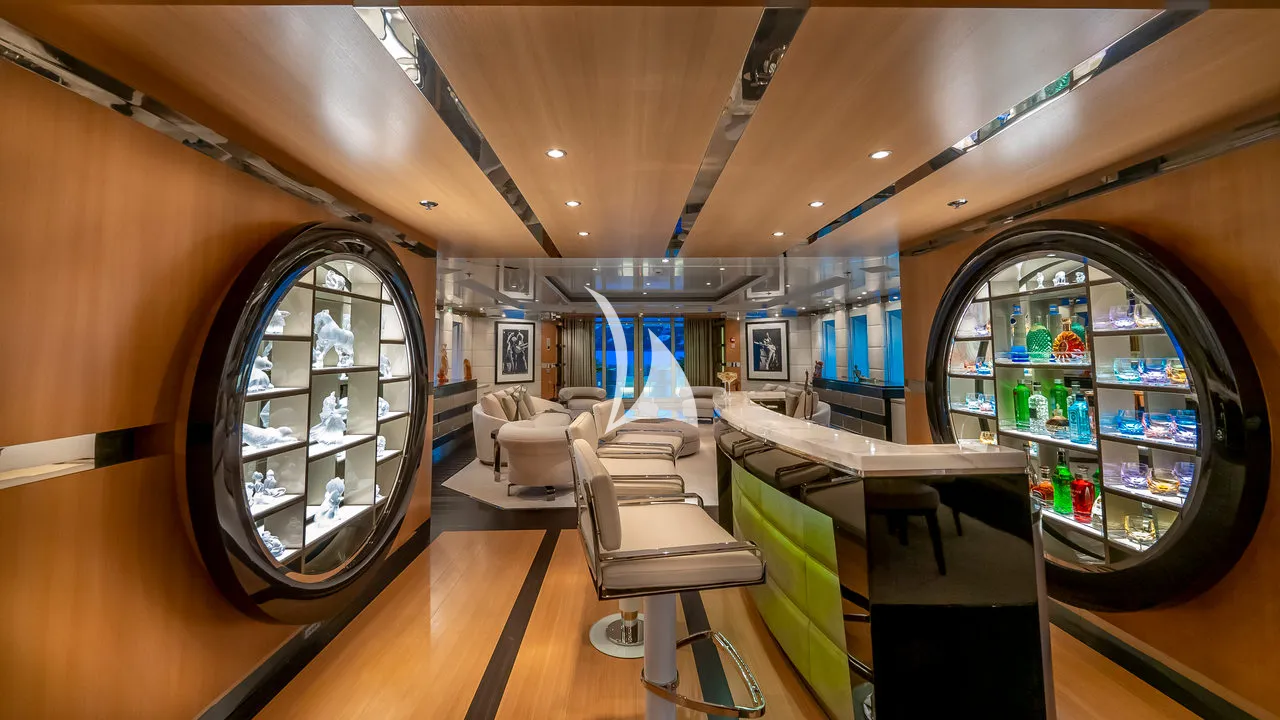 SCOTT FREE Charter Yacht