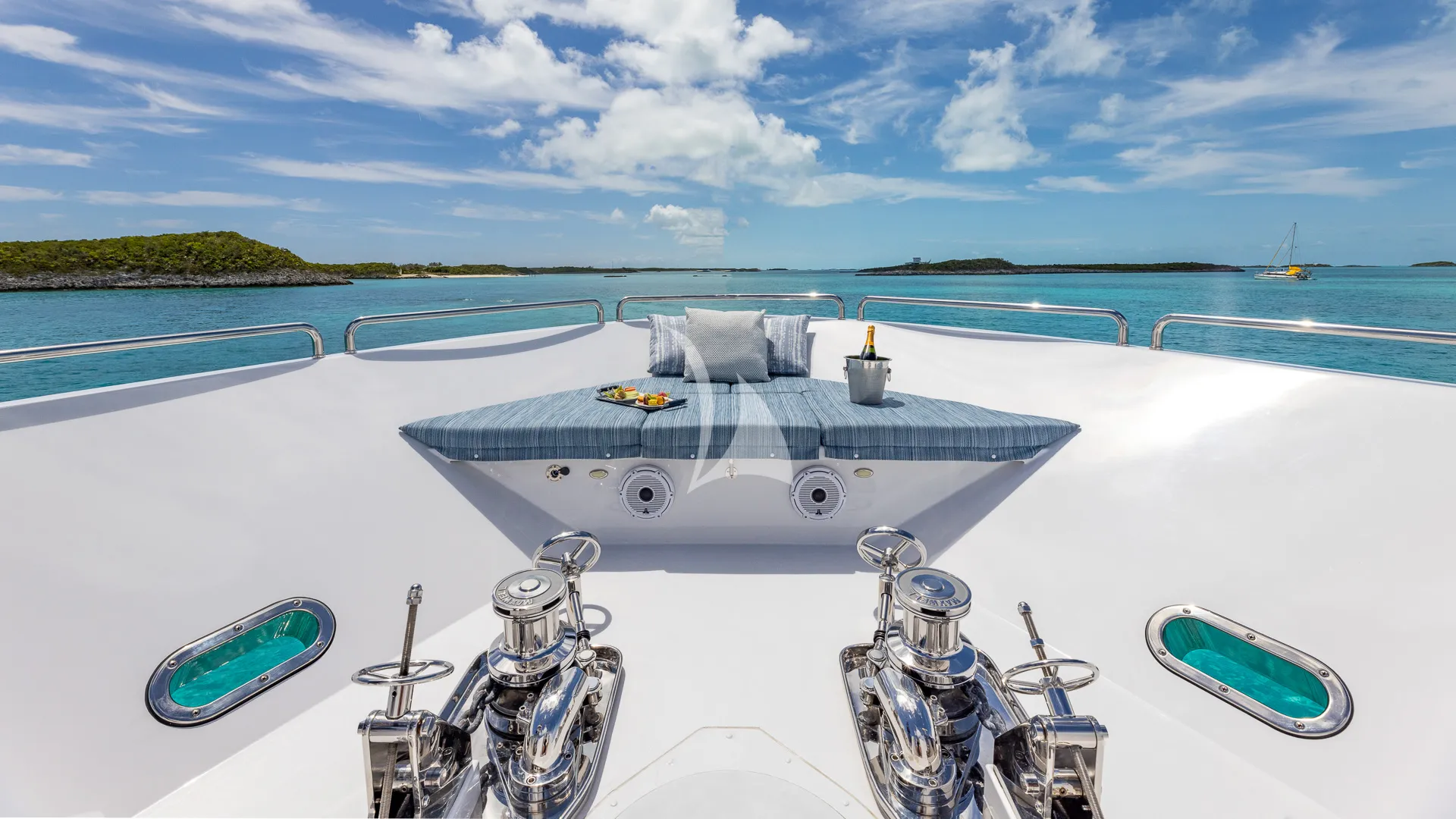 NO SHORTCUTS Charter Yacht