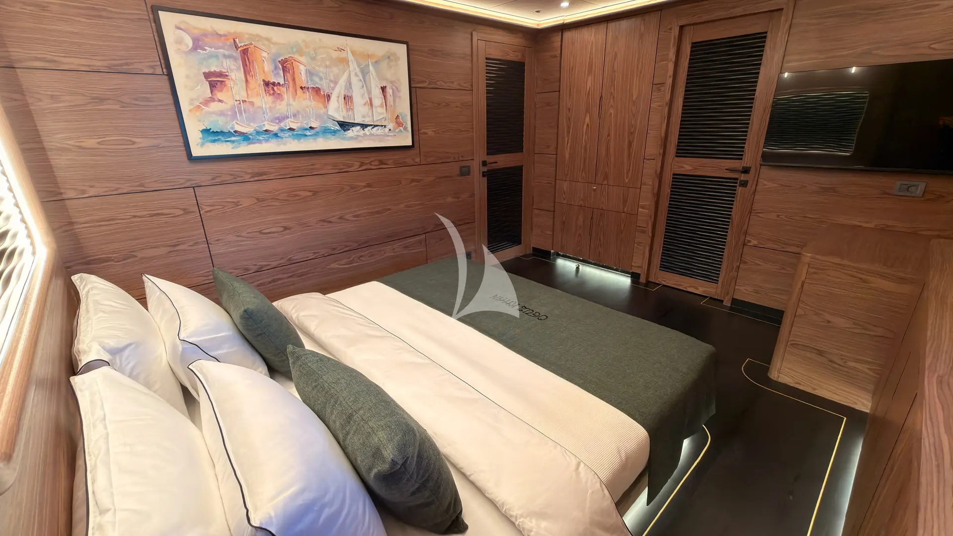OGUZ KHAN Charter Yacht