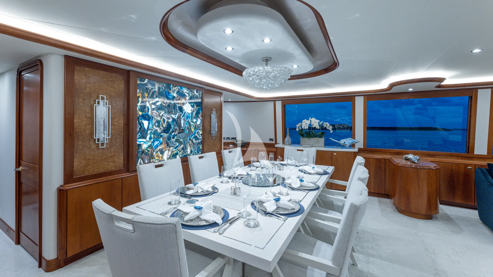 NO SHORTCUTS Charter Yacht