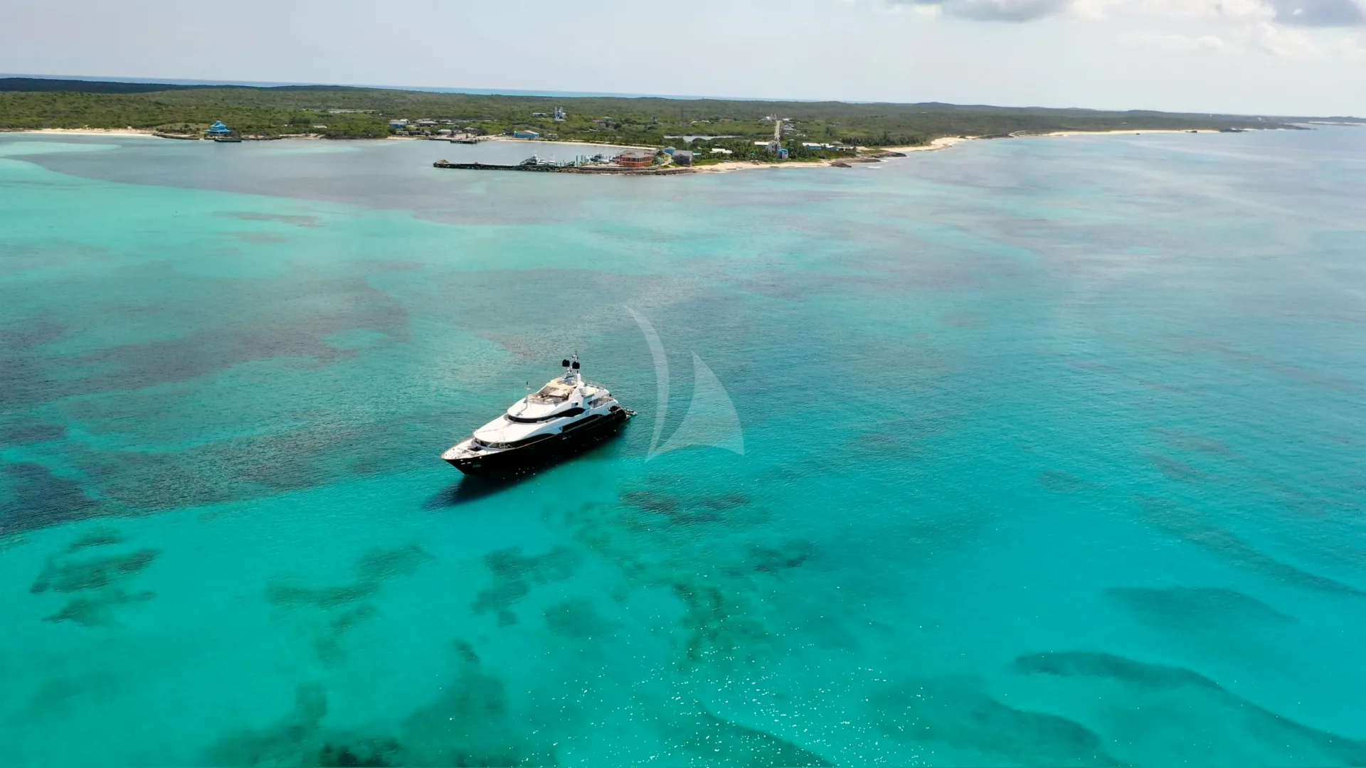 SEASCAPE V Charter Yacht