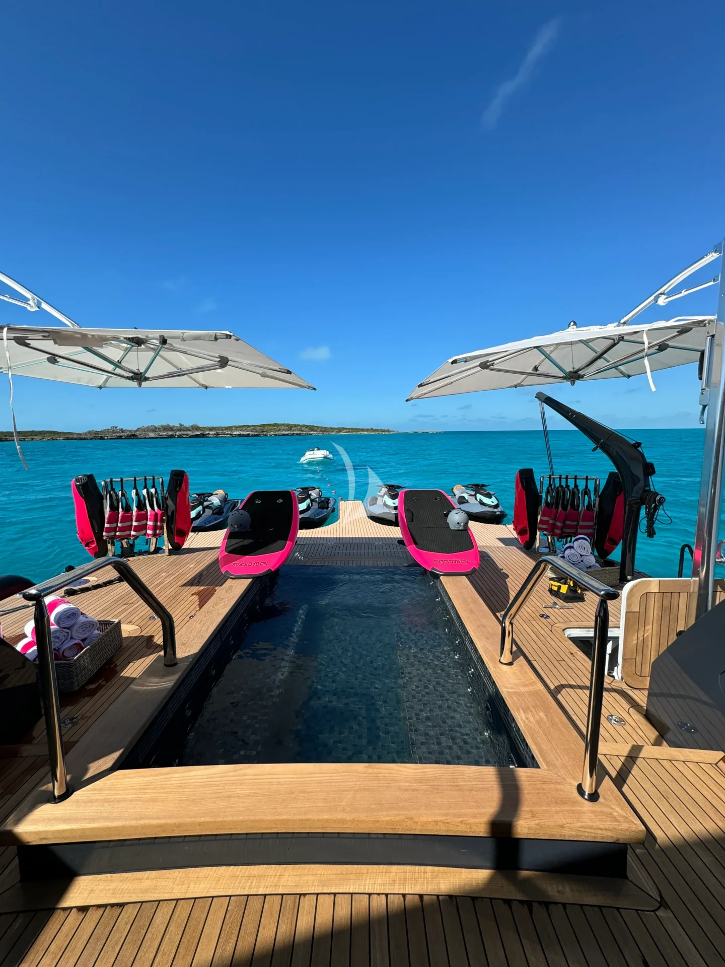 NO BAD IDEAS Charter Yacht
