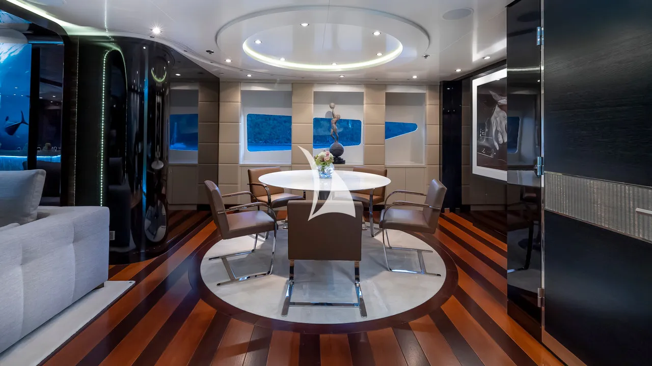 SCOTT FREE Charter Yacht