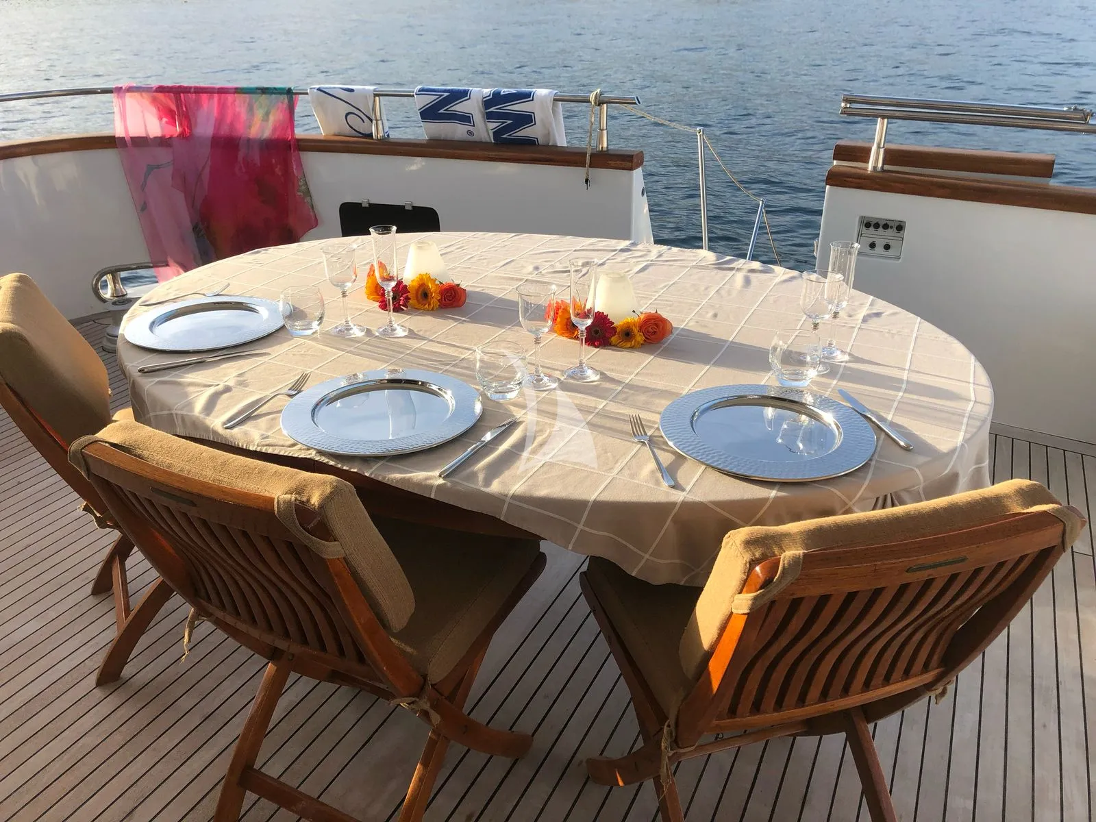NUMBER JUAN Charter Yacht
