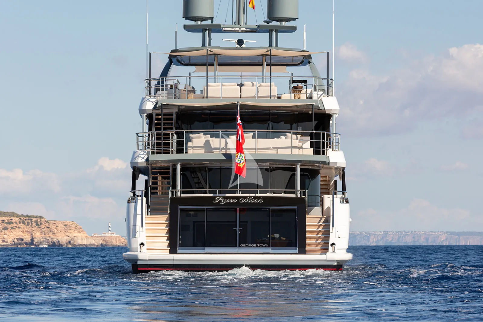 PAPER MOON Charter Yacht