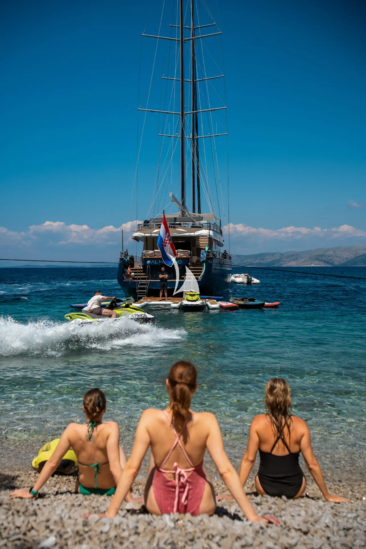 DALMATINO Charter Yacht