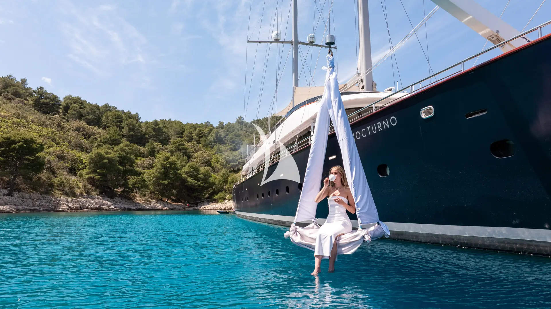 NOCTURNO Charter Yacht