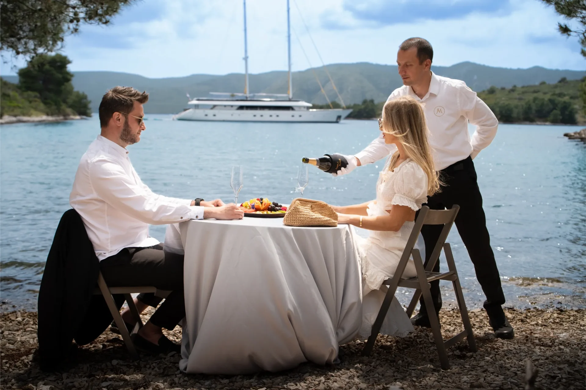 ANIMA MARIS Charter Yacht