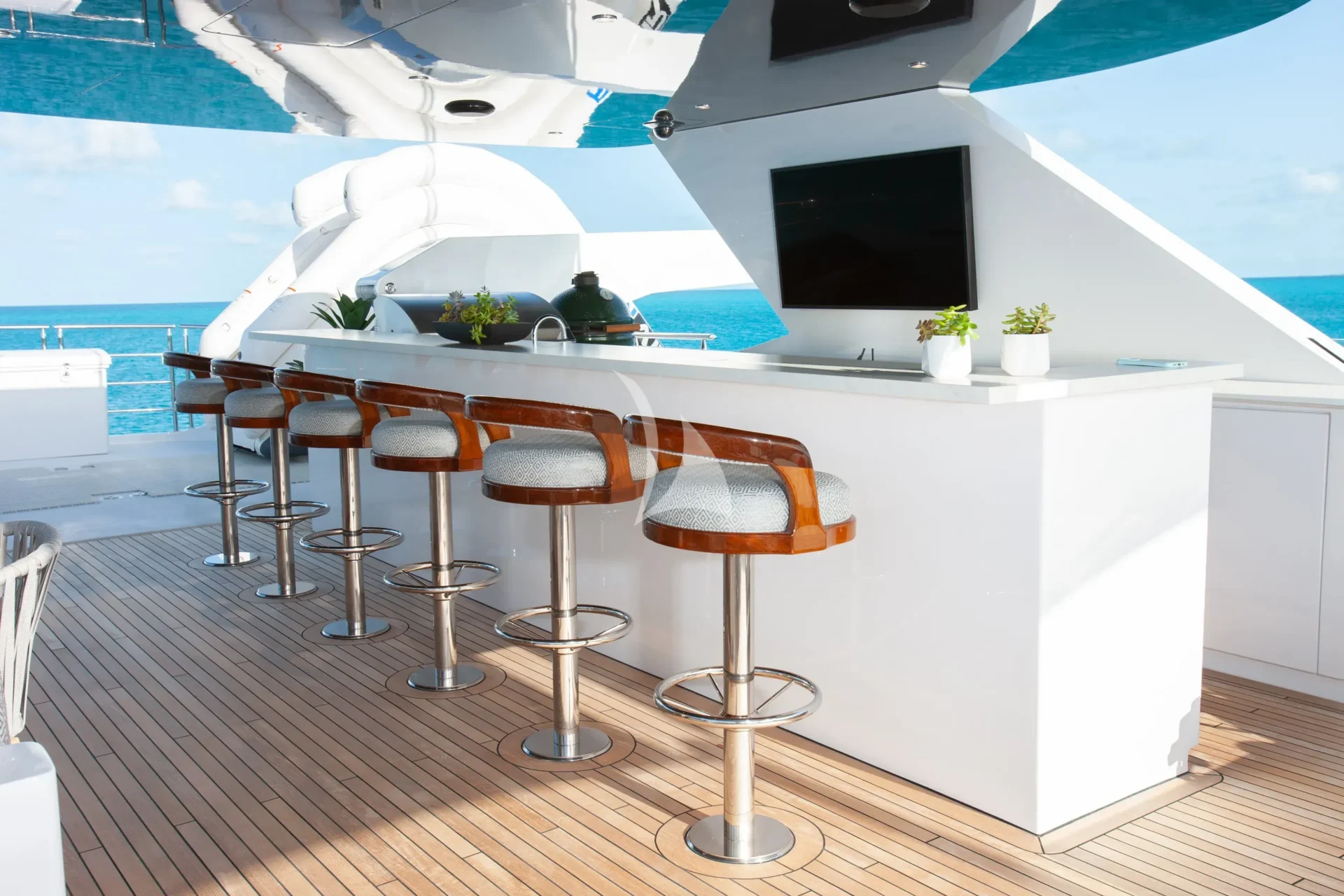 NO BAD IDEAS Charter Yacht