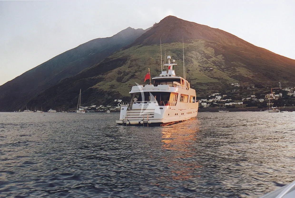 AVA Charter Yacht