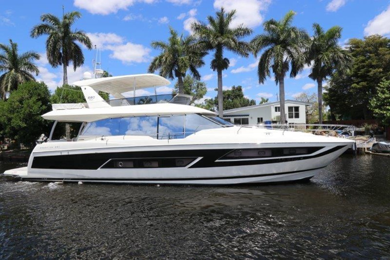 Prestige Yachts Motor Yacht Breathe Easy For Sale