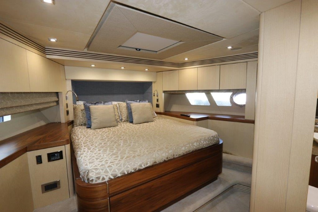 Sunseeker Motor Yacht - For Sale