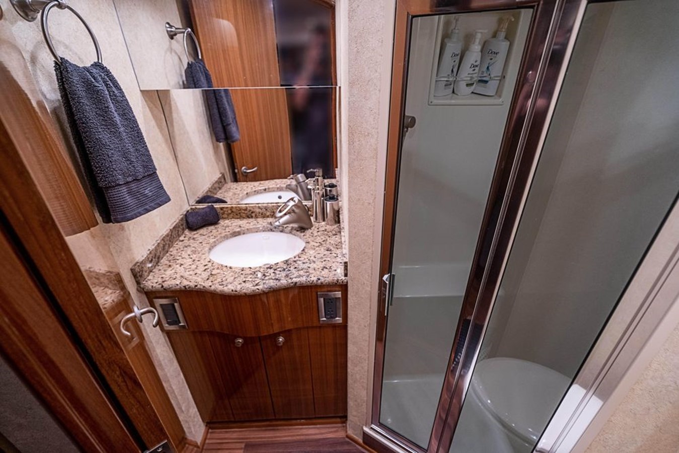 Viking Motor Yacht Knot Racing For Sale