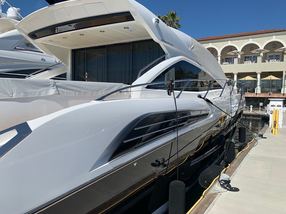 Sunseeker Cruising Yacht Piece Of Ship For Sale