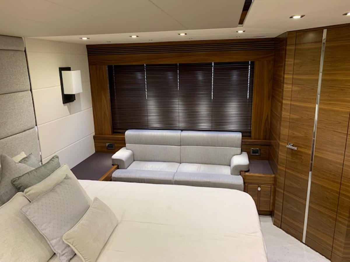 Sunseeker Cruising Yacht Piece Of Ship For Sale