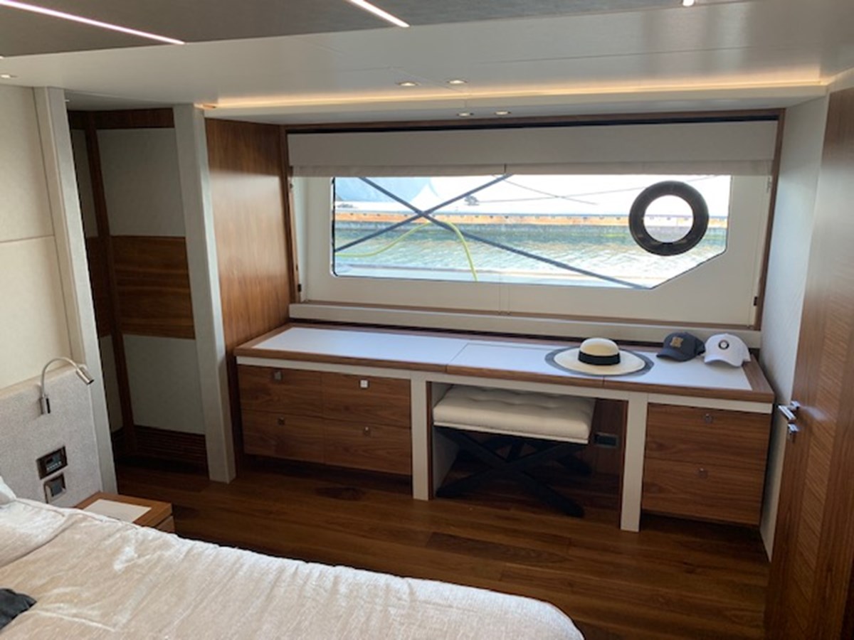 Sunseeker Motor Yacht Sea Scape For Sale