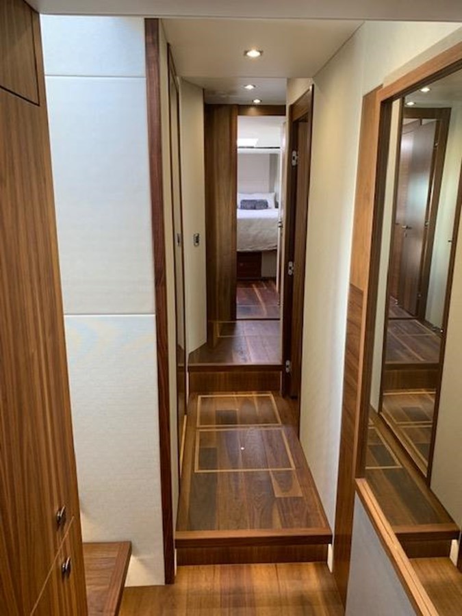 Sunseeker Motor Yacht Sea Scape For Sale