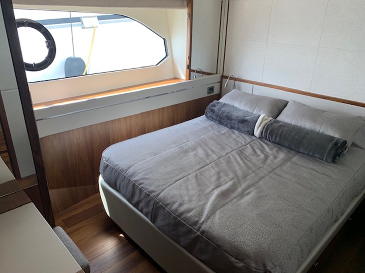 Sunseeker Motor Yacht Sea Scape For Sale