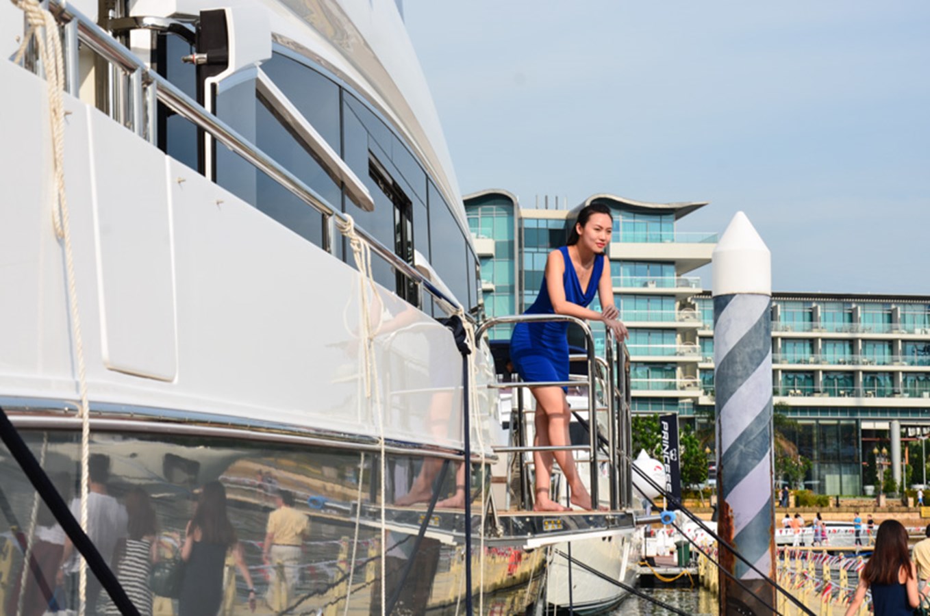 Princess Yachts Motor Yacht Voyage For Sale