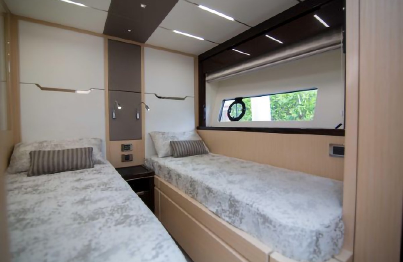 Sunseeker Motor Yacht - For Sale