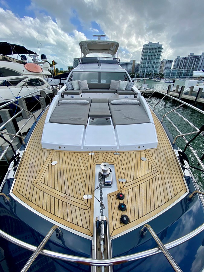 Azimut Yachts Motor Yacht Searenity II For Sale