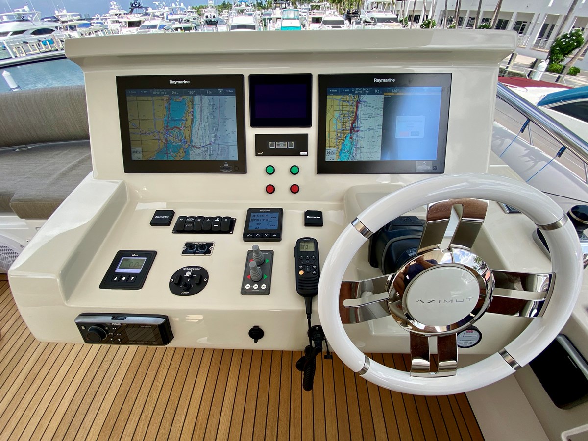 Azimut Yachts Motor Yacht Searenity II For Sale